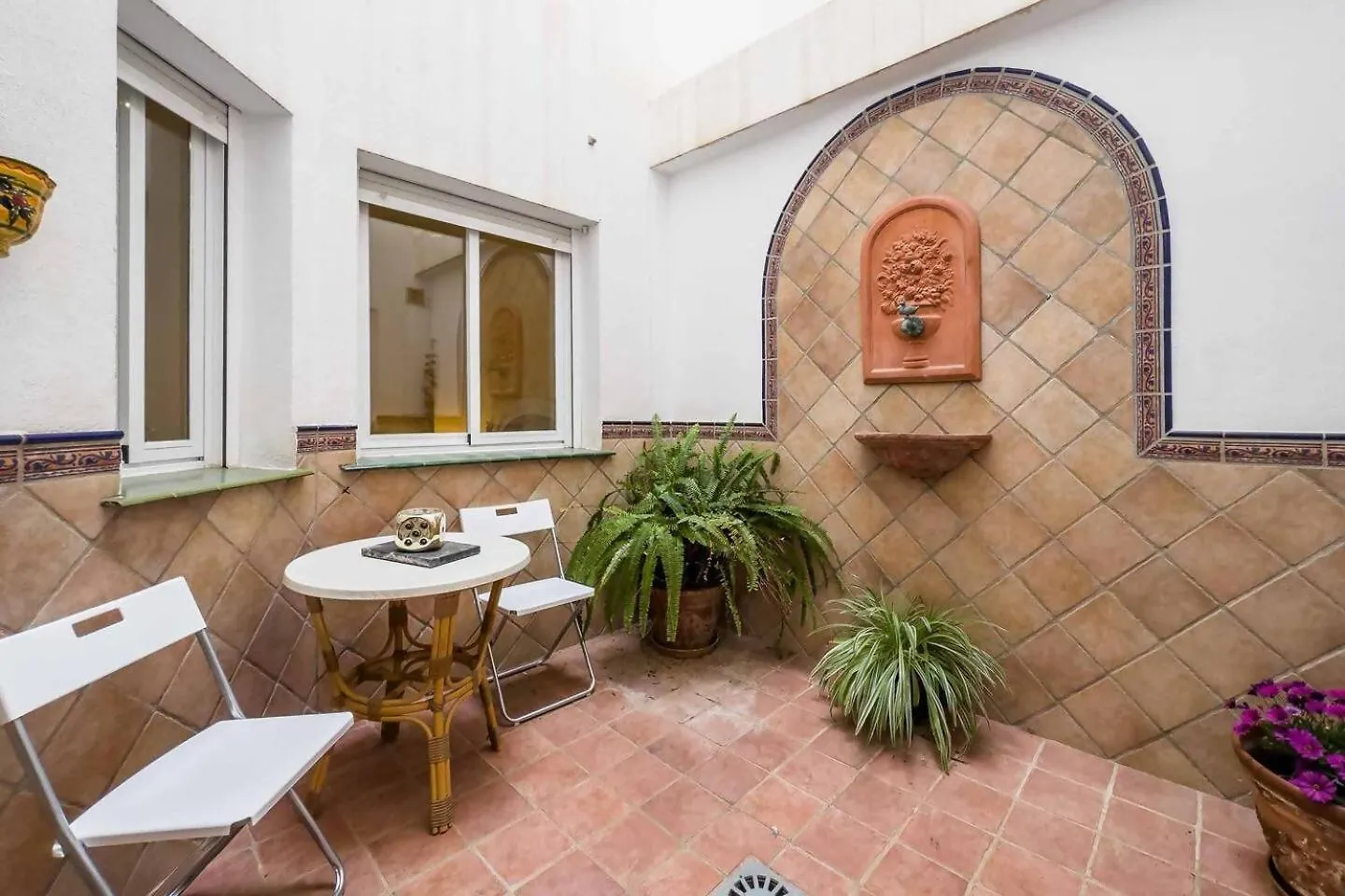 Cyv Centrally Located 1 Bed 1 Bath Near The Beach Fuengirola Apartment