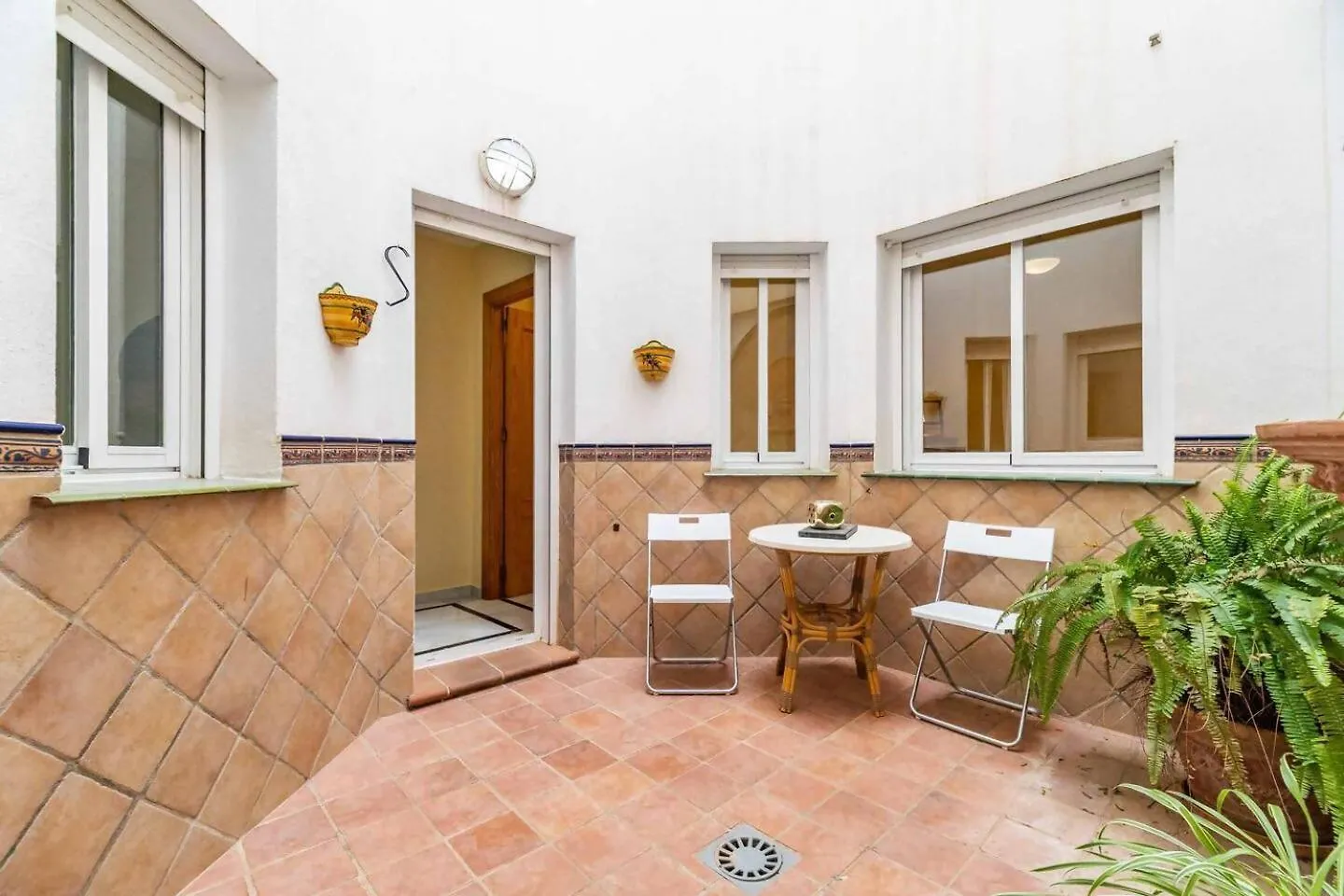 Cyv Centrally Located 1 Bed 1 Bath Near The Beach Fuengirola
