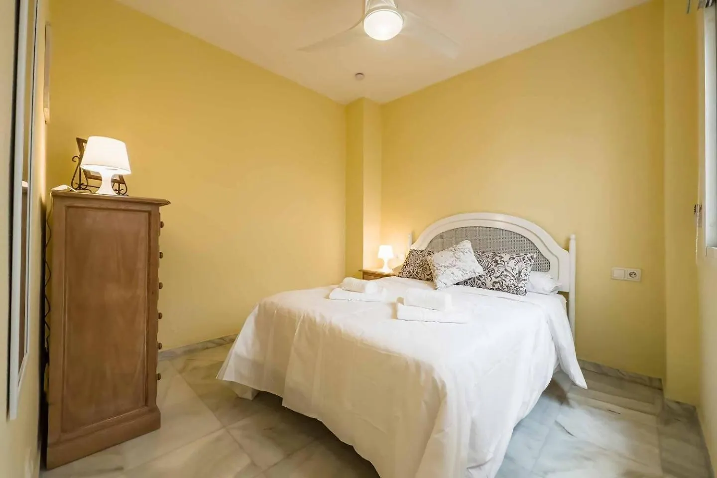 Apartment Cyv Centrally Located 1 Bed 1 Bath Near The Beach Fuengirola
